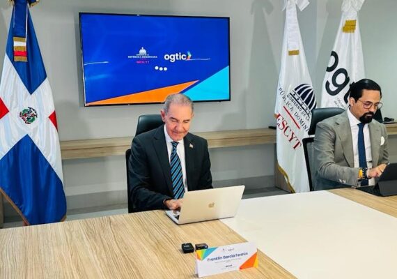 MESCYT y OGTIC firman acuerdo para el servicio de portafirmas gubernamental (FIRMAGOB)